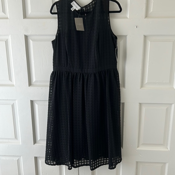 NWT! Anthropologie Carrington Dress by Donna Morgan - Picture 3 of 10